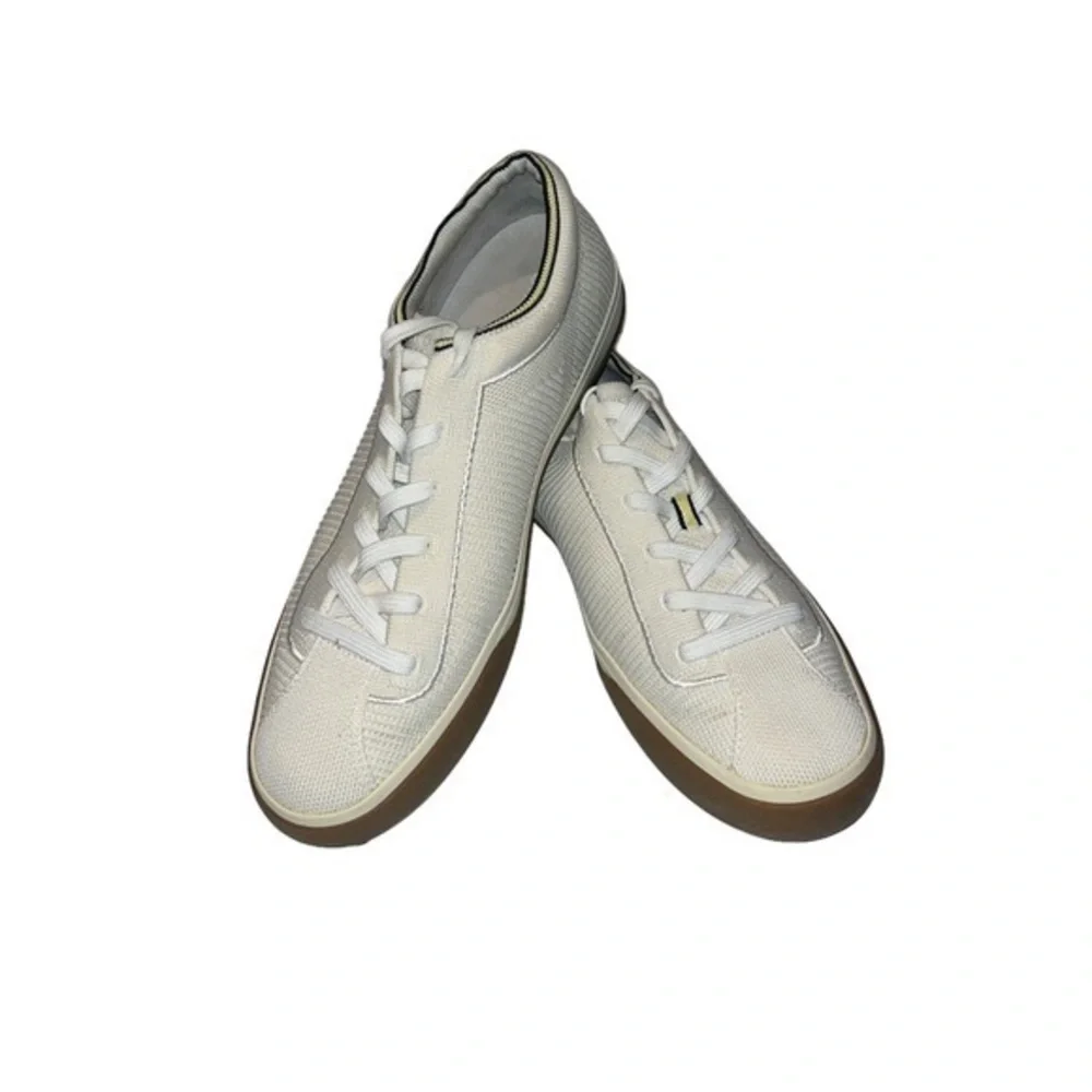 Rothy’s lace up sneakers